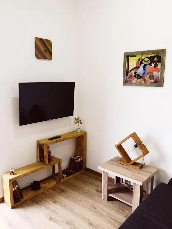 Vangogh apartment