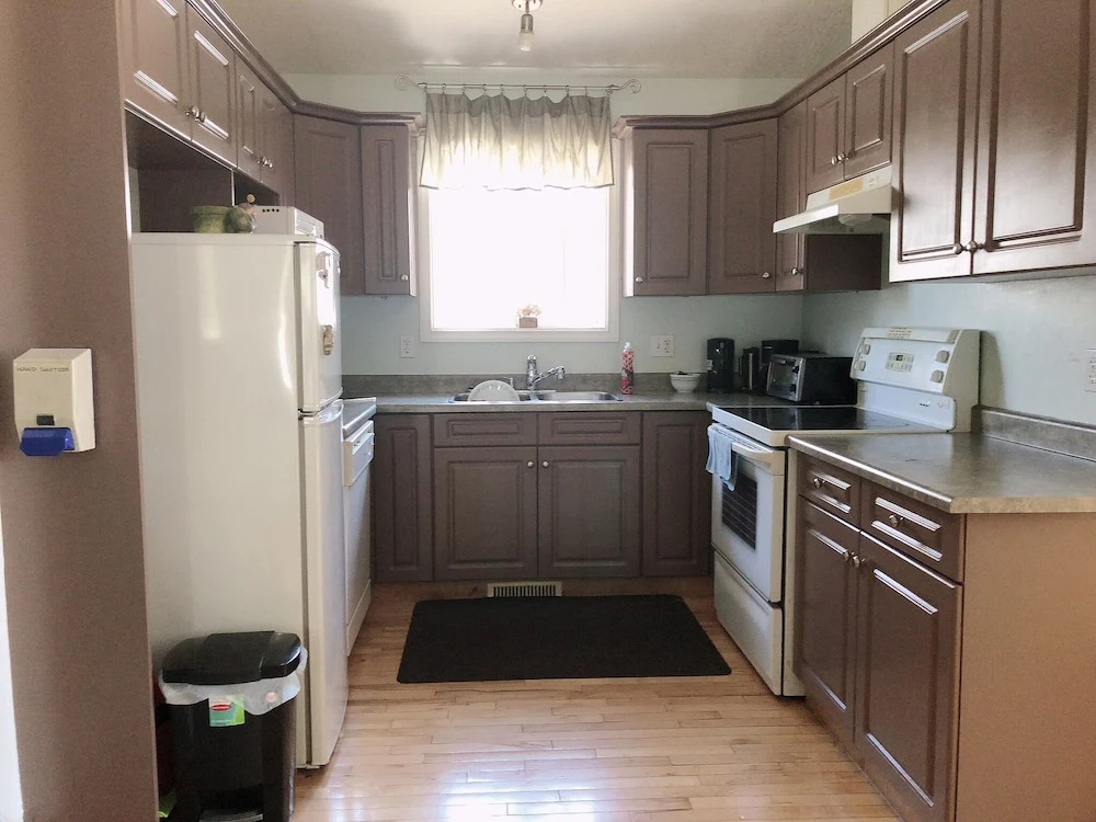 Central Edmonton Private Rooms
