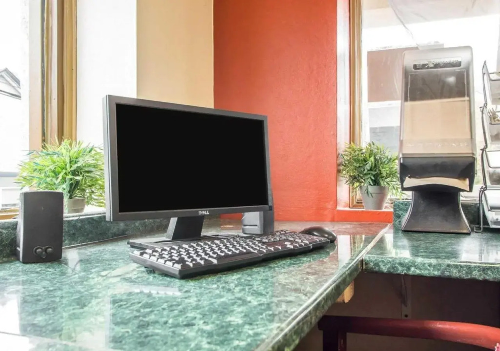 Econo Lodge Fort Lee
