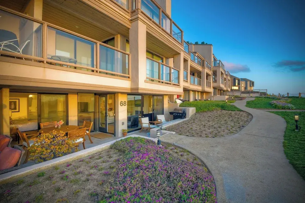 597 S Sierra Avenue - Unit 68