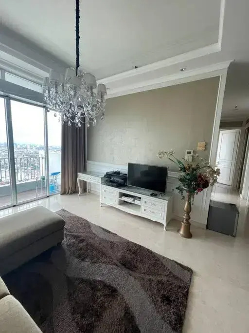 City Penthouse with Jakarta Skyline