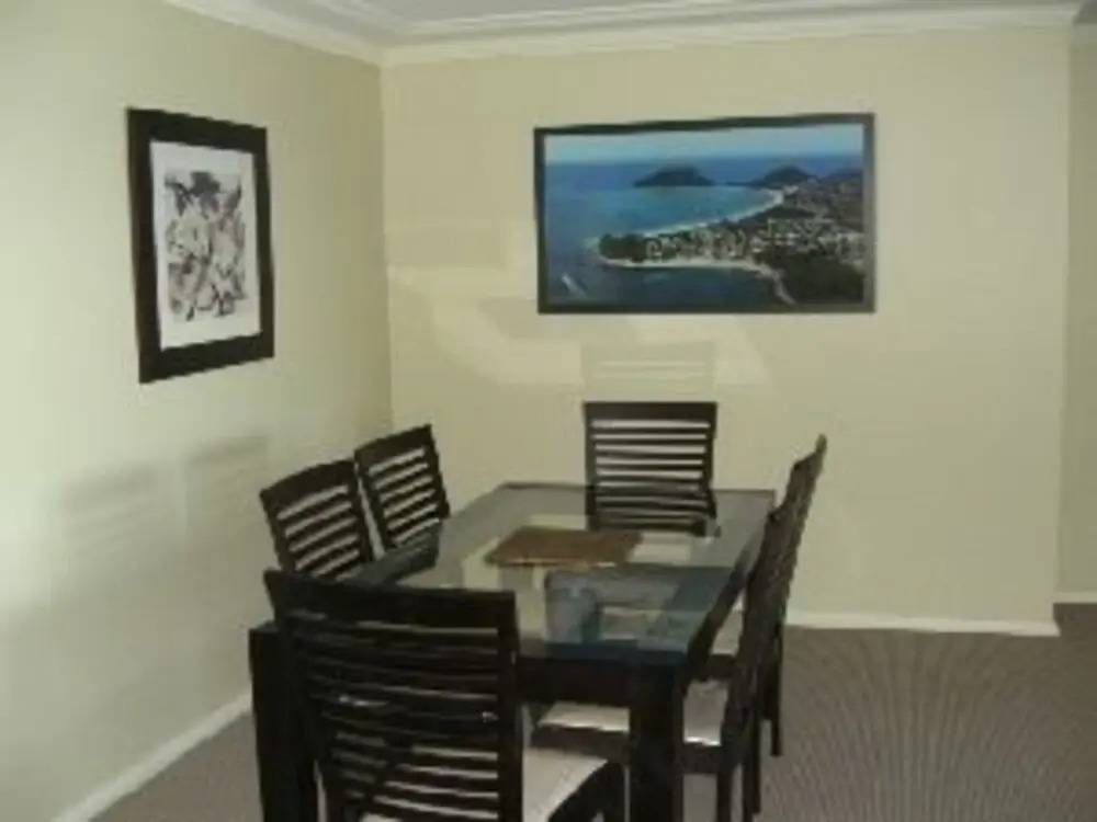 Florentine 3, 11 Columbia Cl - Air Con and Sensational Waterviews