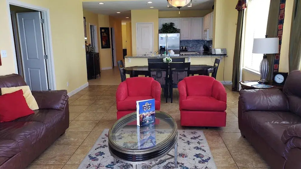 Grandview East 1401