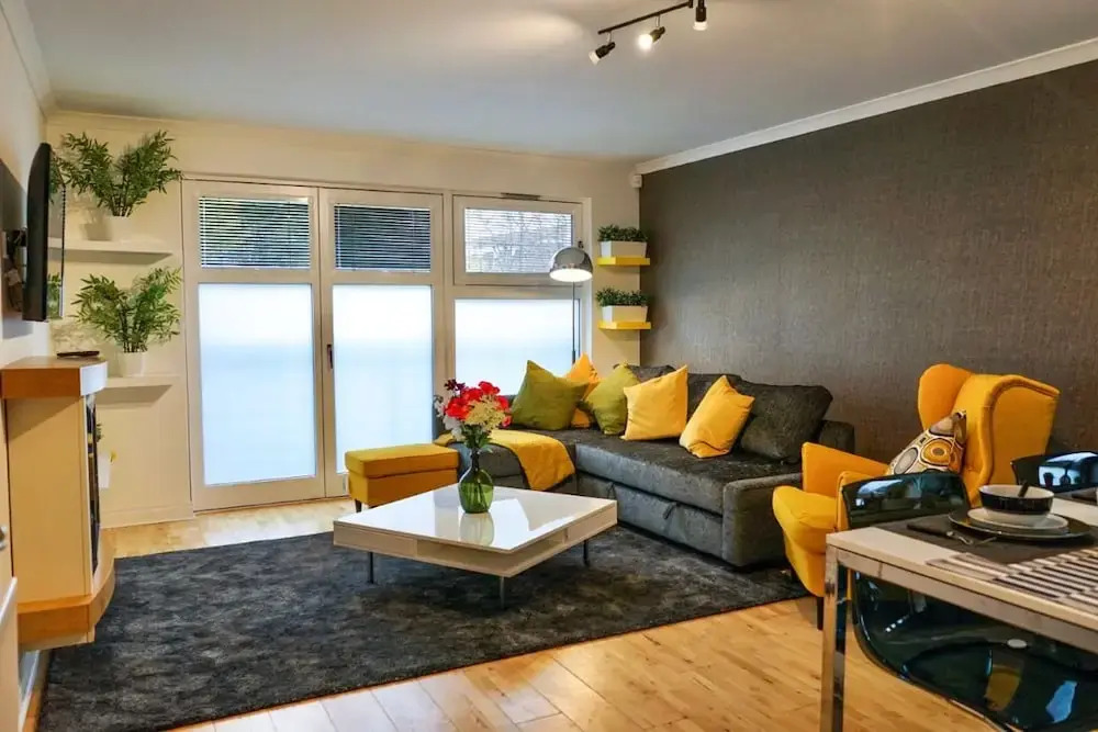 Hydro Apartment