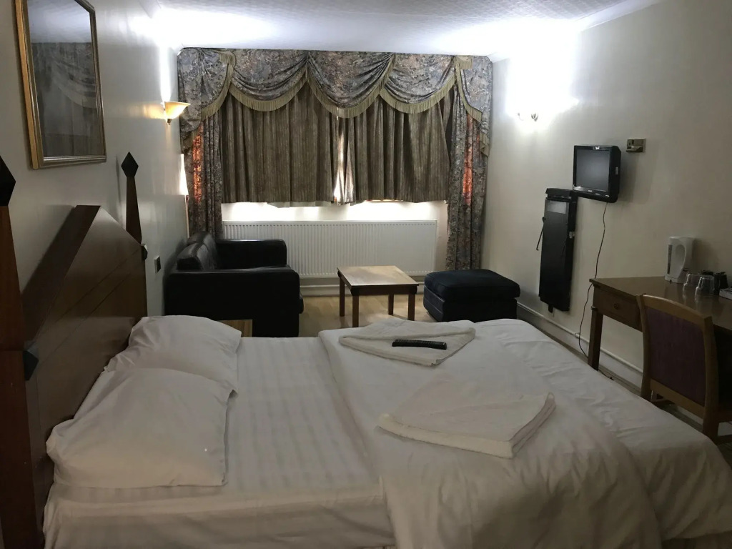Hylands Hotel