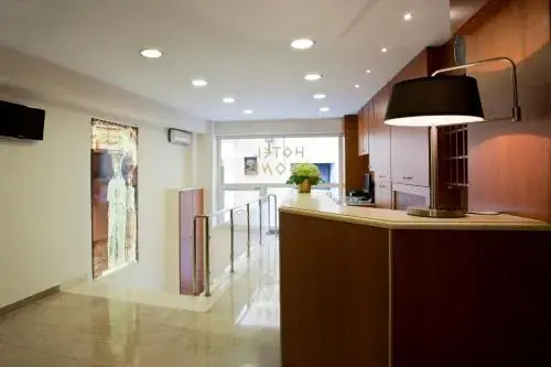 Hotel Adonis Athens