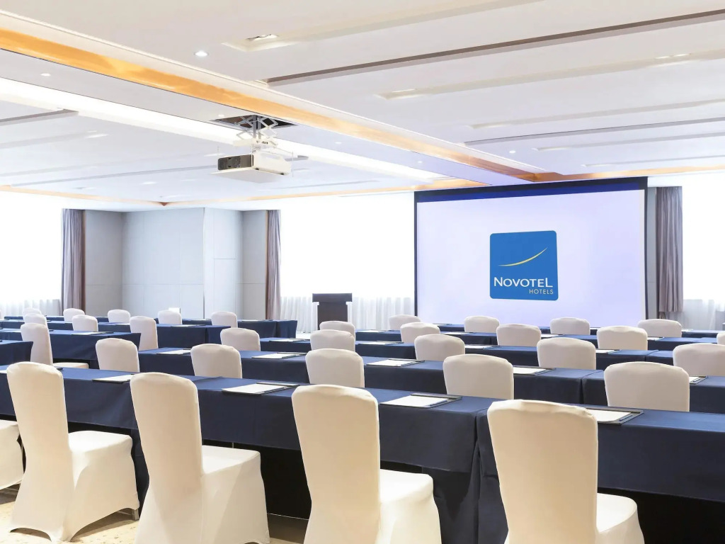 Novotel Rizhao Suning