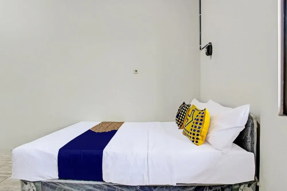 Hotel O Kristin Homestay