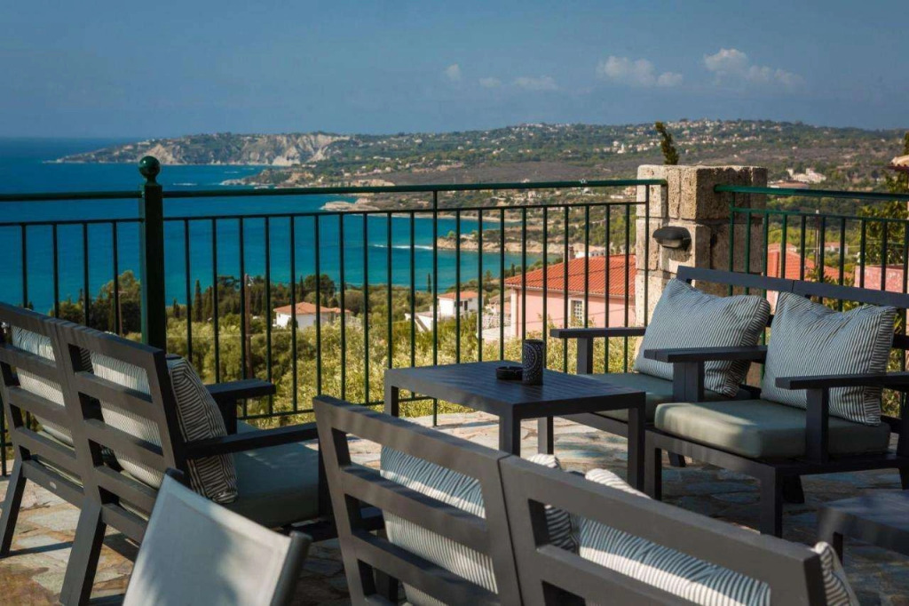 Antonia Hotel
