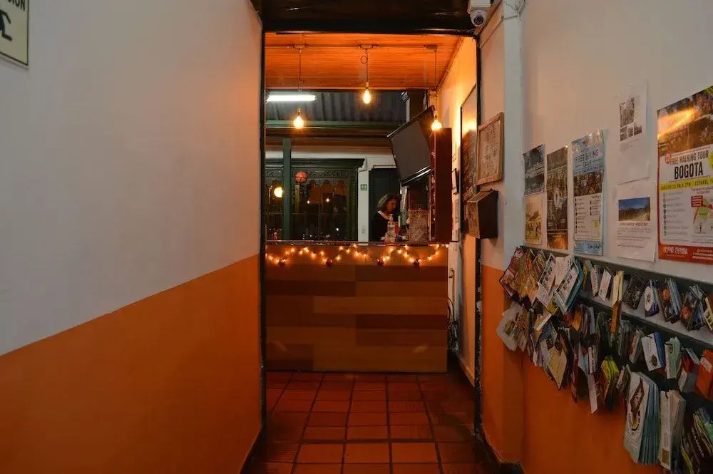 Hostal Sue Candelaria - Hostel