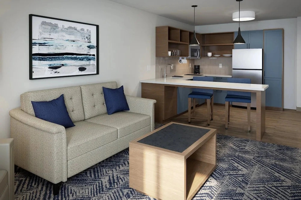 Candlewood Suites Granby Northwest By Ihg