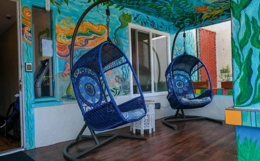 Samesun Ocean Beach Hotel & Hostel
