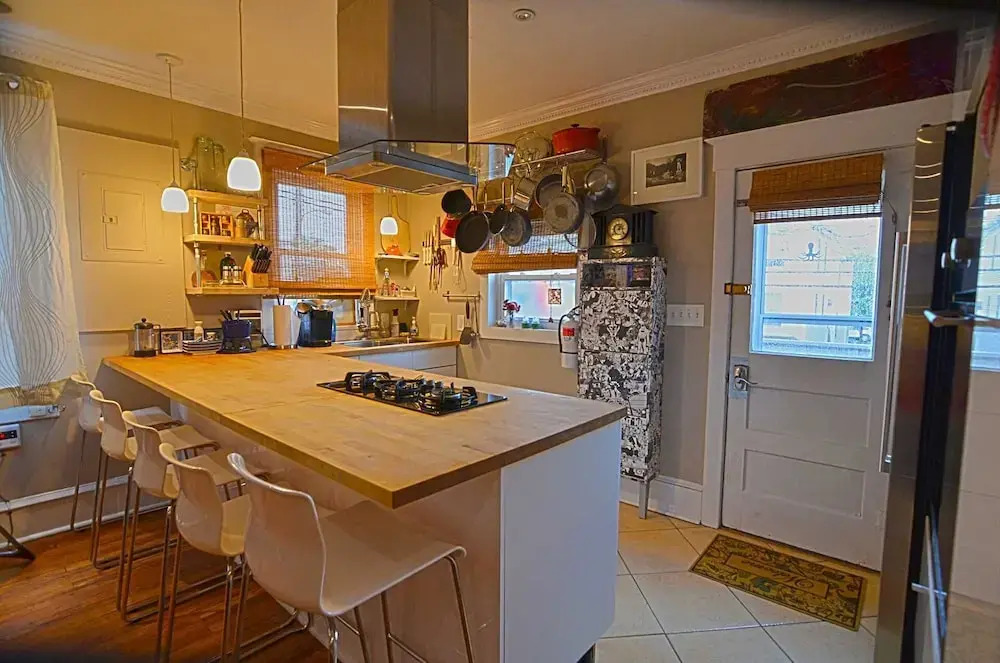In The Heart Of Ocean City Nj 3br 3 Bedroom Condo
