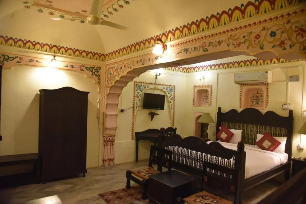 The Shahi Palace Mandawa, A Heritage Boutique Haveli
