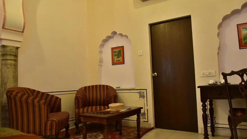 Mahal Khandela-A Heritage Hotel In Jaipur City Center