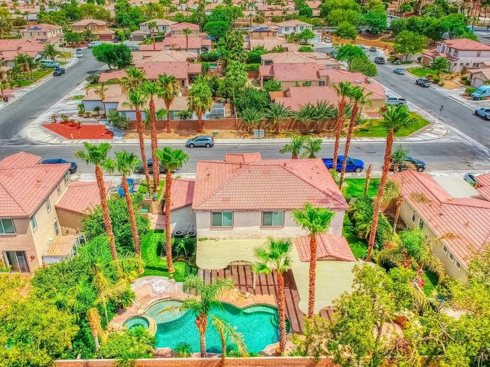 Gemini of the Desert Five Bedroom House