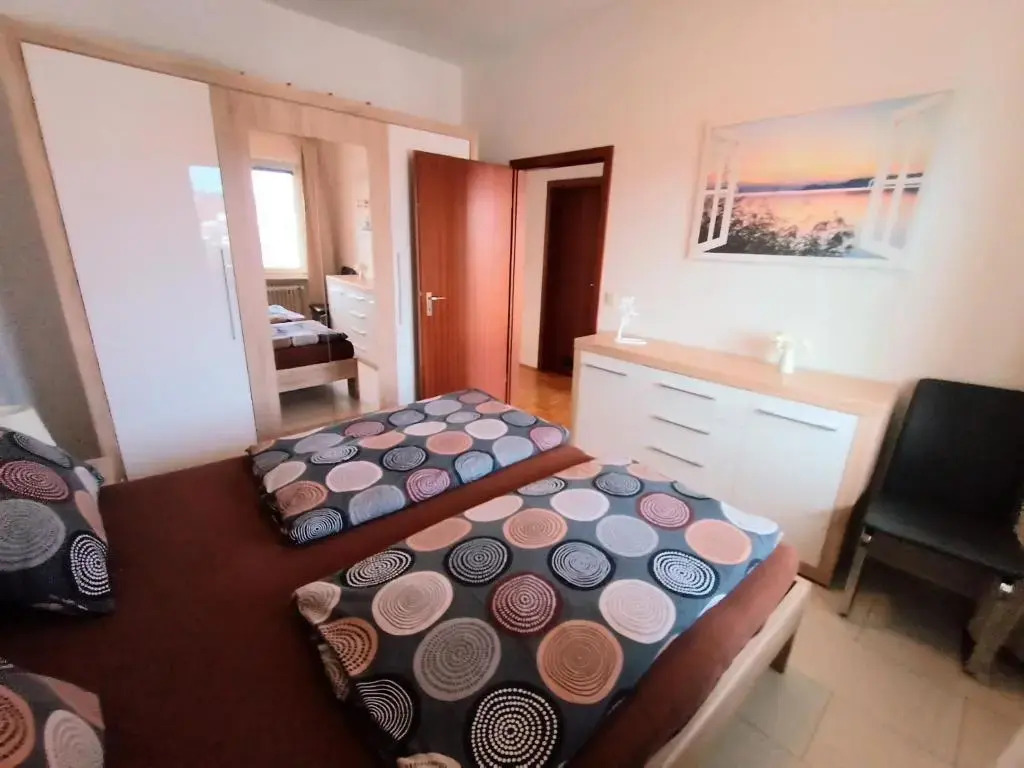 BodenSEE Friedrichshafen City Apartment "WALTRAUD"