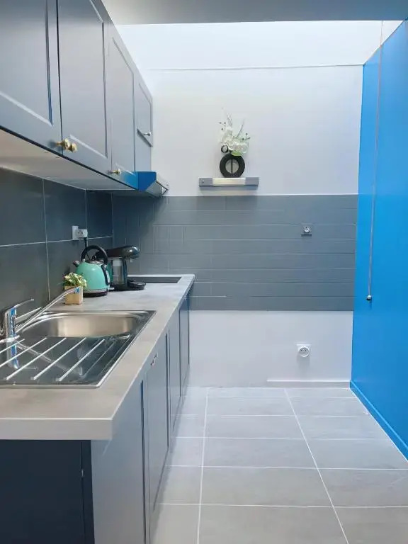 Apt 67m2 Hyper Centre: 2 Chambres, Cuisine TV Wifi