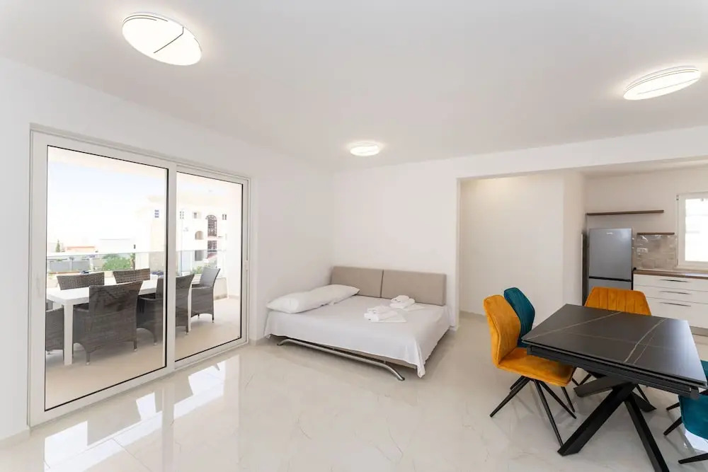 Deluxe Apartment Rita 5
