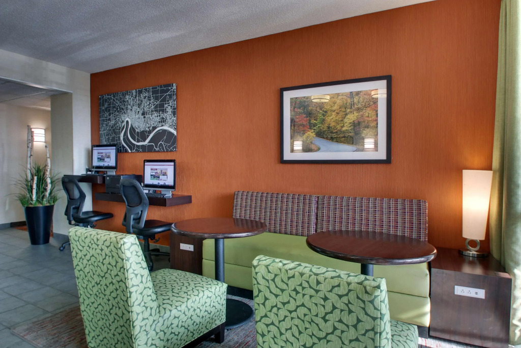 Drury Inn & Suites Evansville East