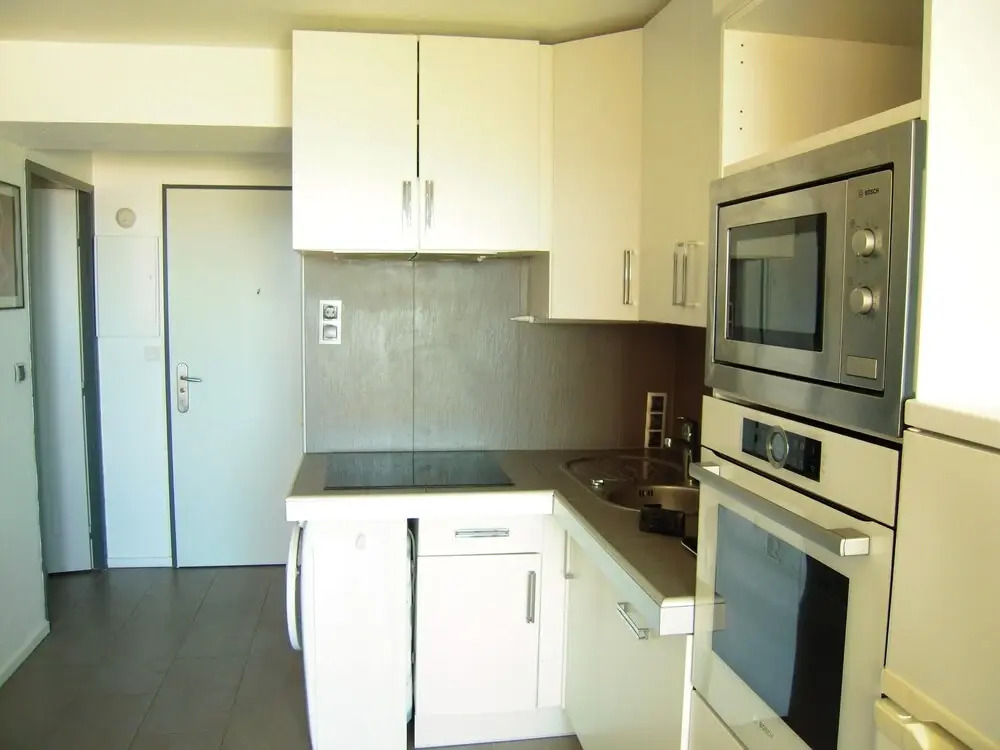 Apartment with One Bedroom in Canet-En-Roussillon, with Wonderful Sea View, Furnished Terrace And Wifi - 70 Km From the Slopes