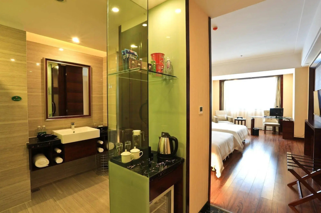 Biancheng Internationl Hotel
