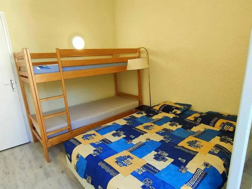 Appartement Cauterets, 2 pièces, 6 personnes - FR-1-234-130