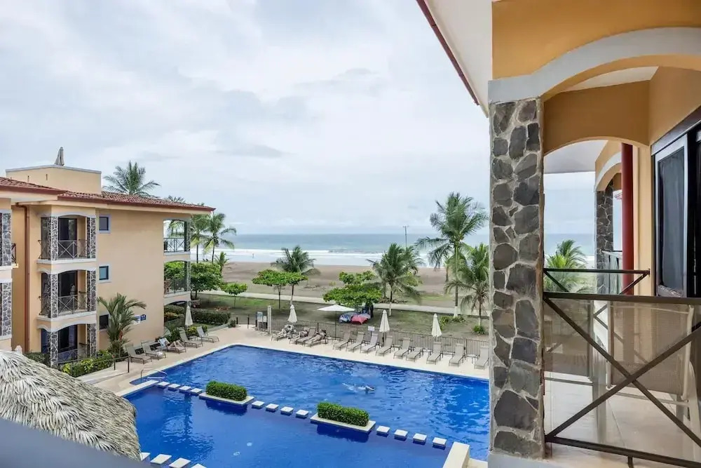 Jaco Beachfront Oasis Newly Renovated