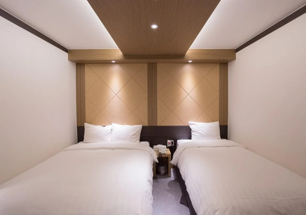 Hotel Bom