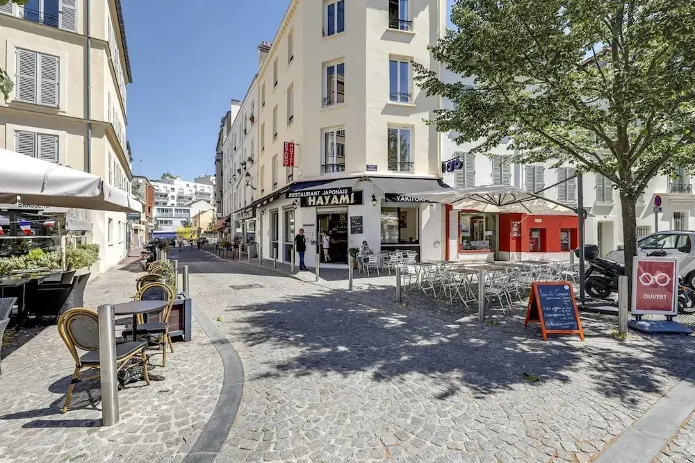 Lovely 2 Bed Apartment in Vanves