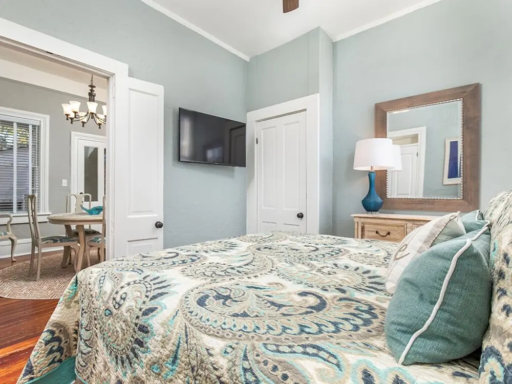 Whitaker By Design by Tybee Vacation Rentals