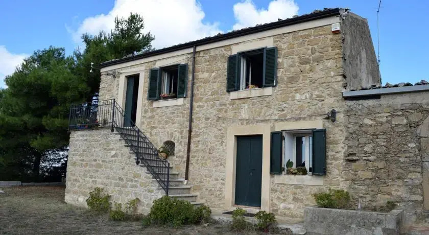 Frattulla House
