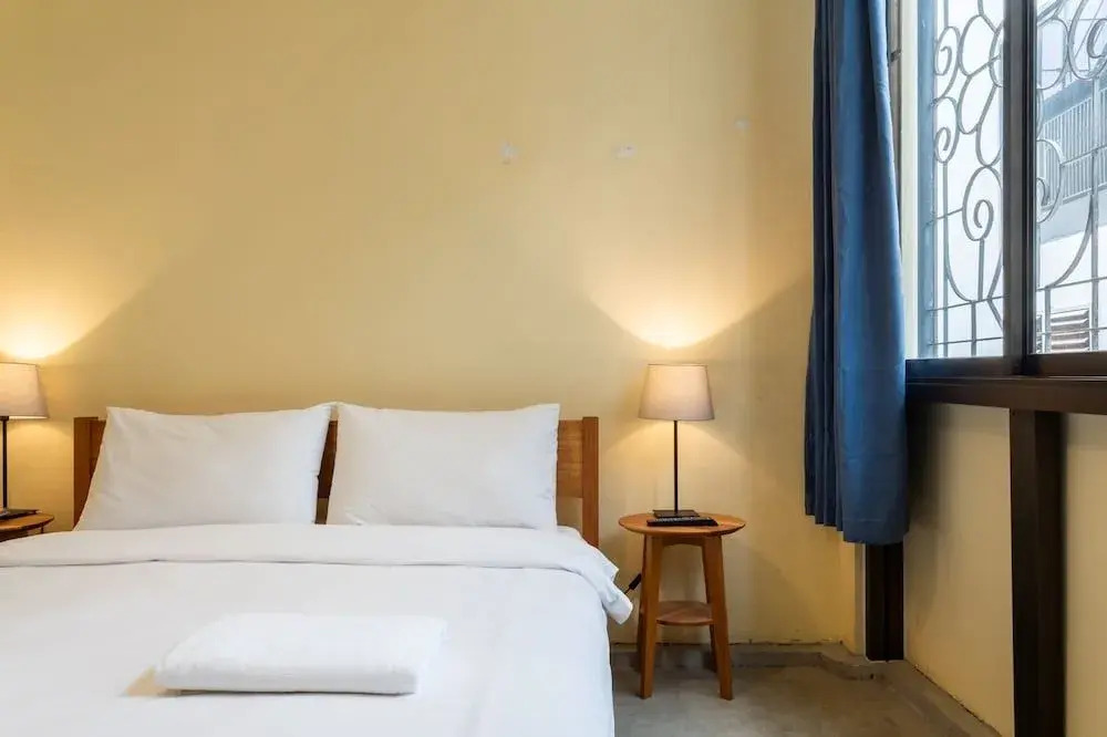 Naret Coliving - Hostel - Adults Only