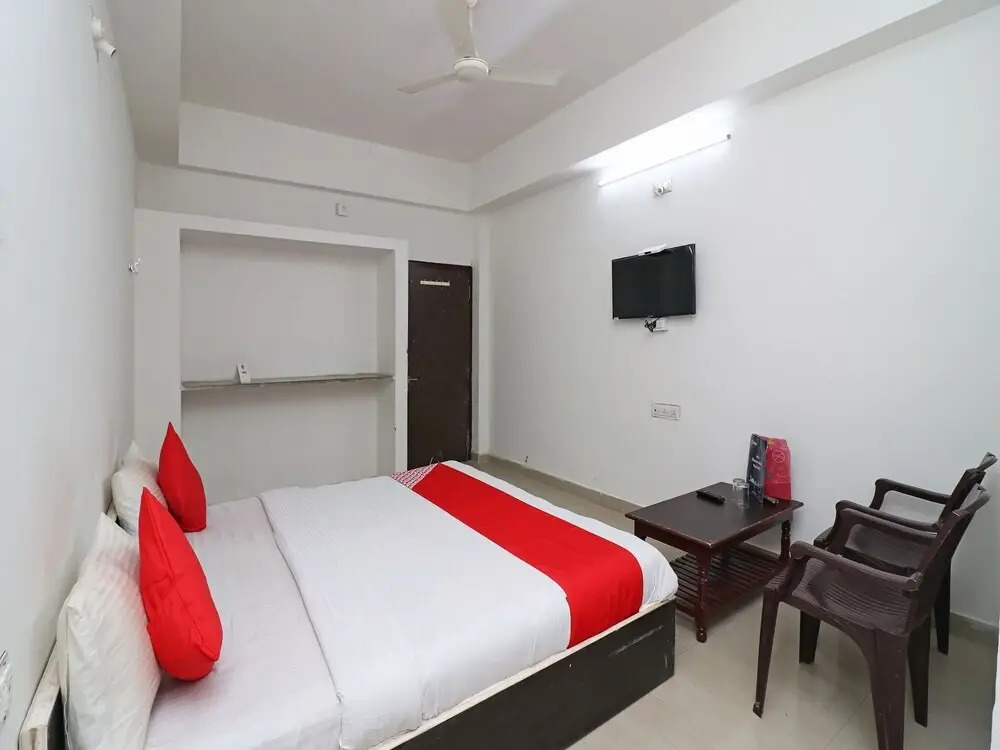 Shree Ram Palace By OYO Rooms