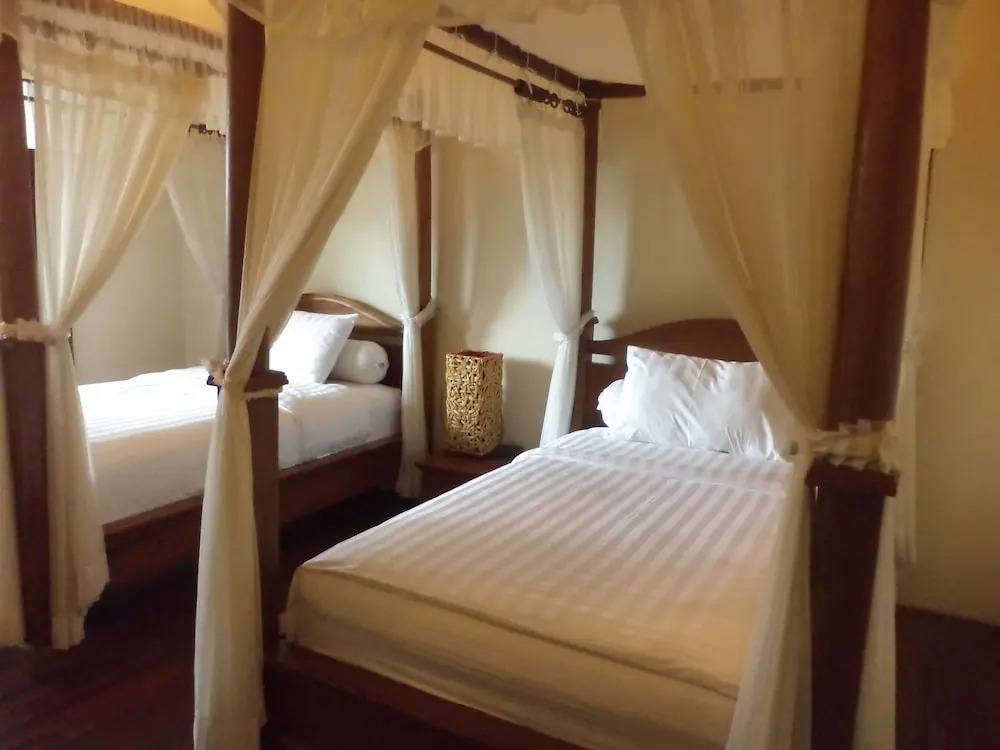 Luxury Family Three Bedroom Villa