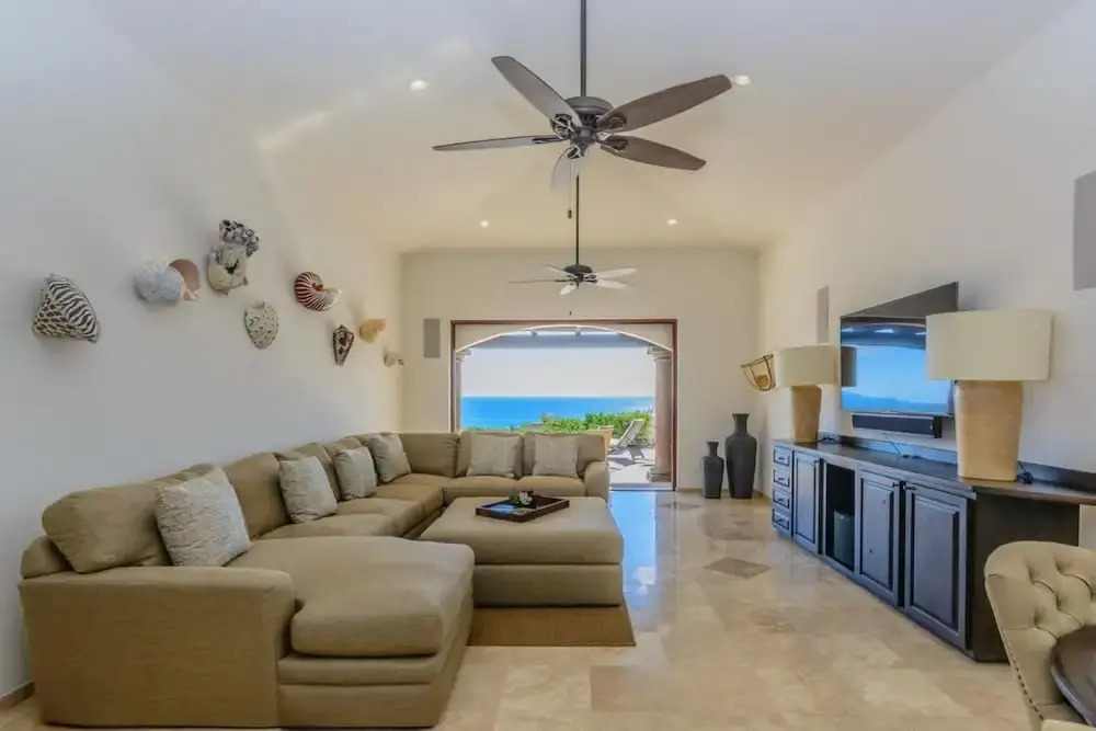 Ocean View with Beach Club Access, Villa Linda 32