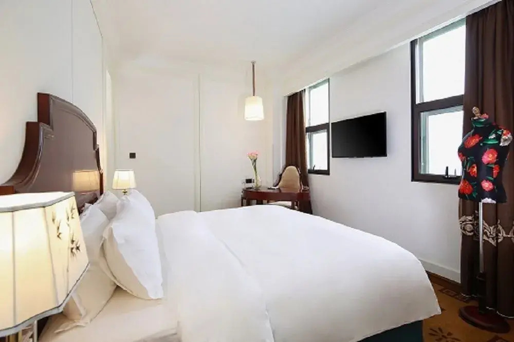 The Bamboo Hotel Hong Qiao Airport