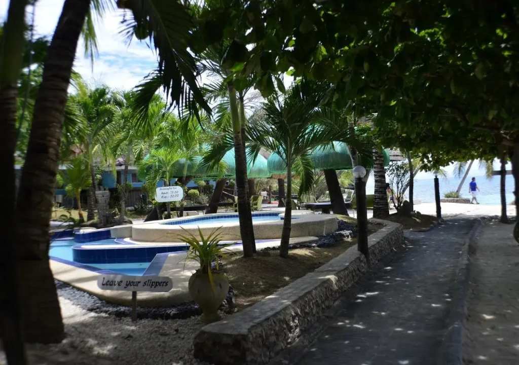 Mangodlong Rock Resort