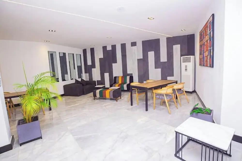 Noble Nook Boutique Hotel Abuja
