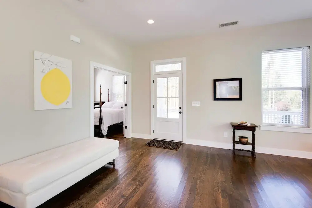 River Bliss! Luxury 4br Water Views 4 Bedroom Home