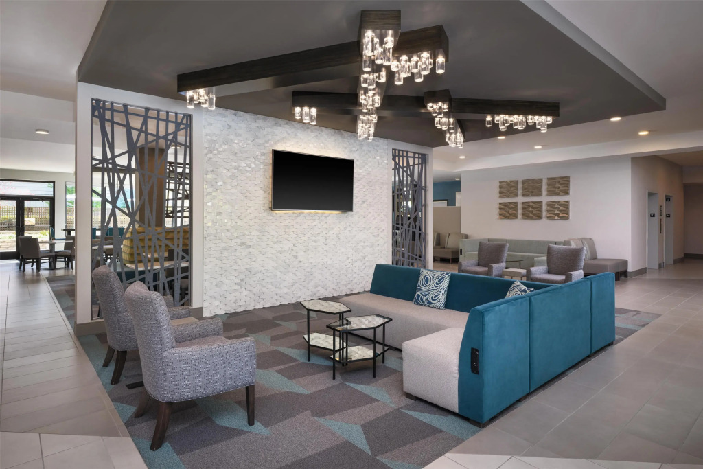 Best Western Premier Hotel at Fishers Landing