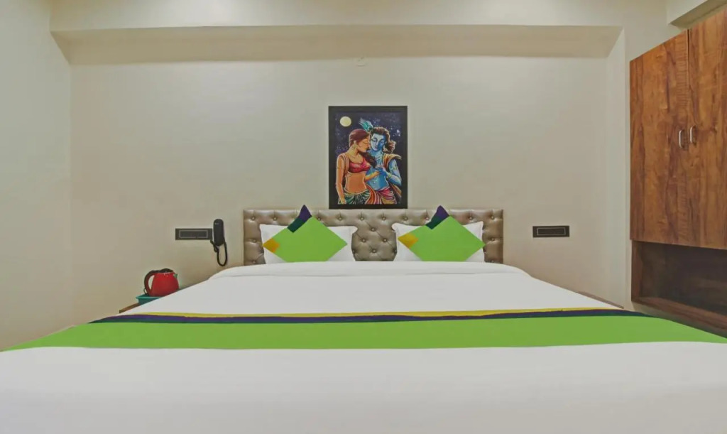 Treebo Royal Imperio, Hinjewadi