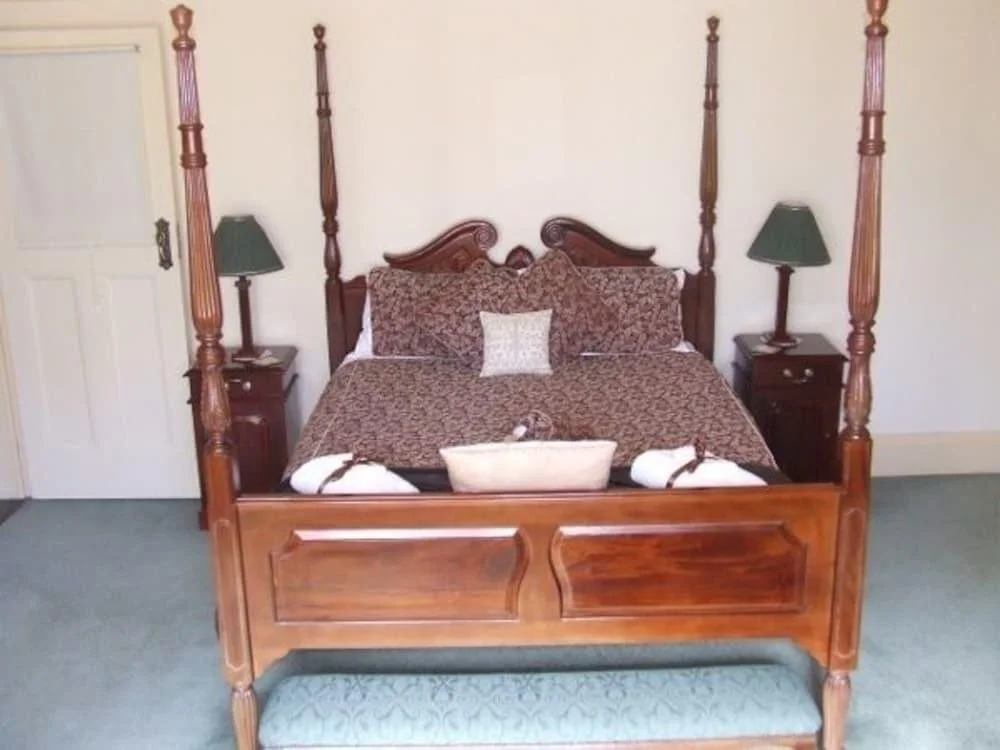 Lindsay House Guest House