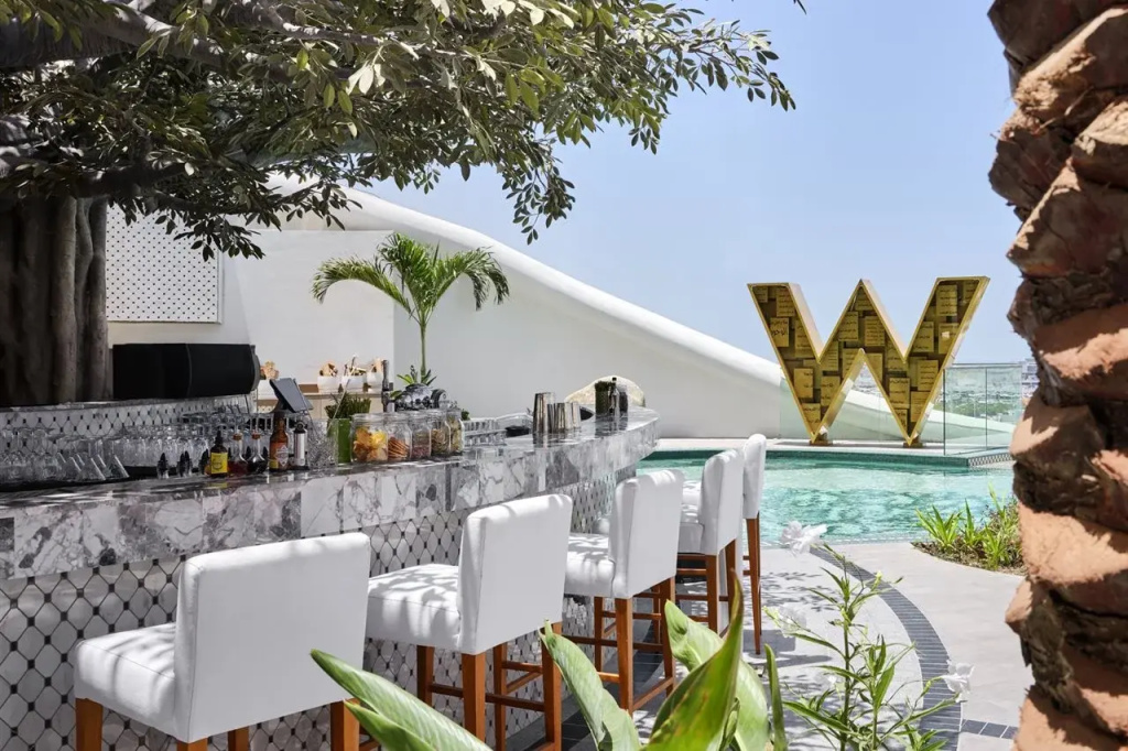 Отель W Dubai - Mina Seyahi