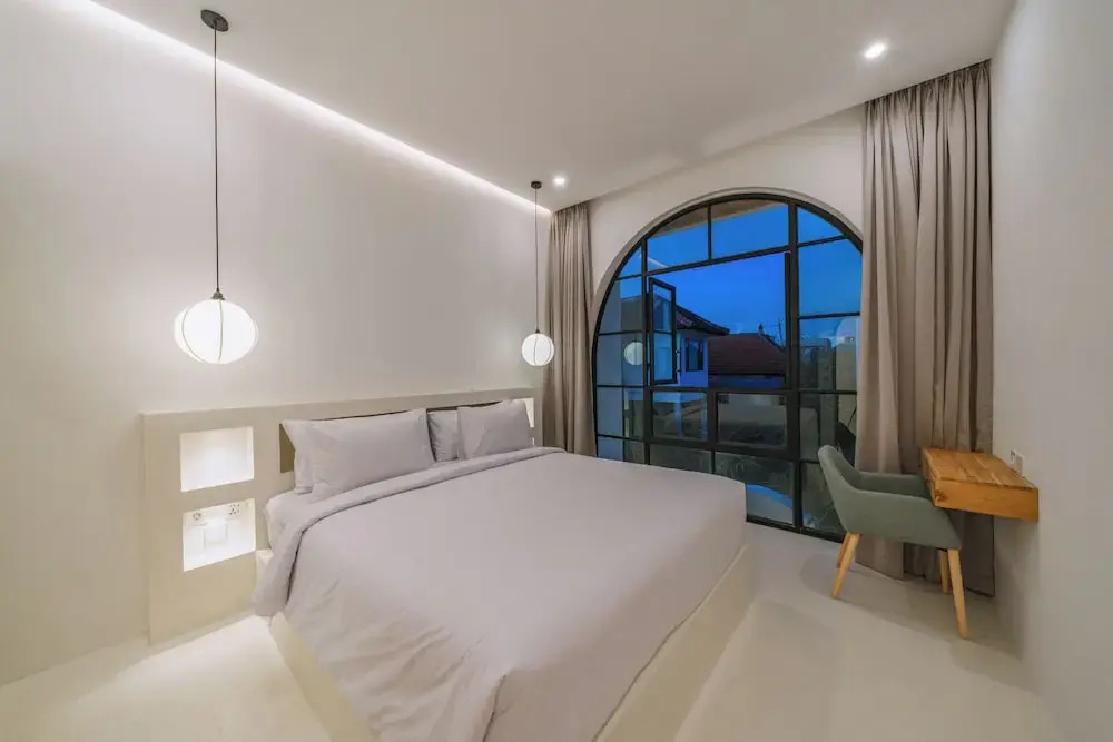 Villa Sunset and Sunrise - 2BR elegant villa in Central Canggu