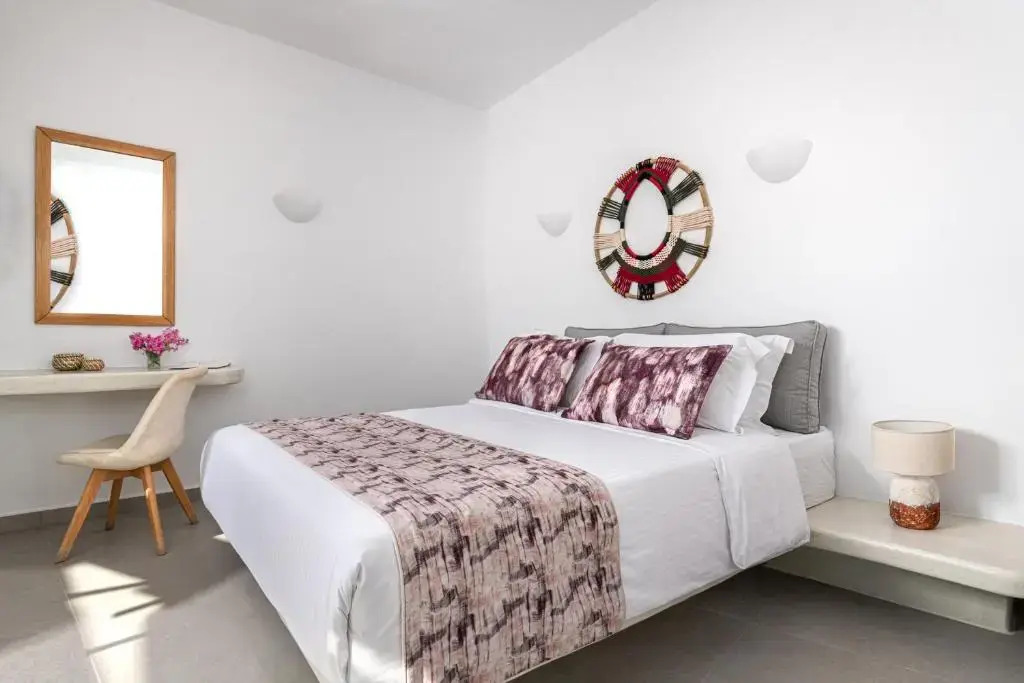 Adamant Suites