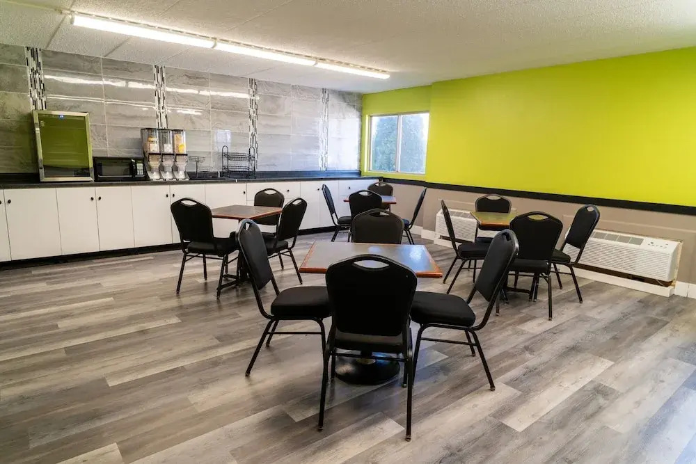 Coratel Inn and Suites By Jasper Lacrosse