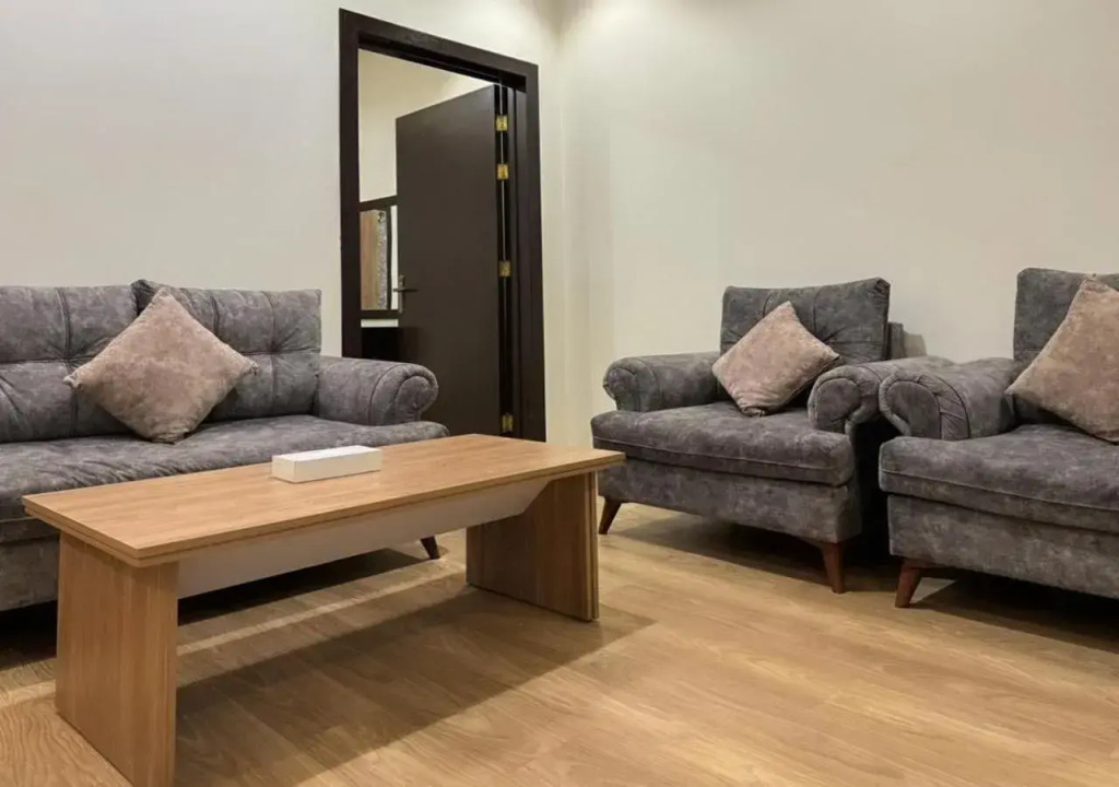 Apple Service Apartment