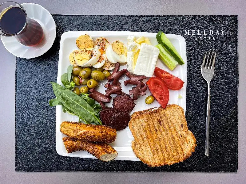 Mellday Hotel