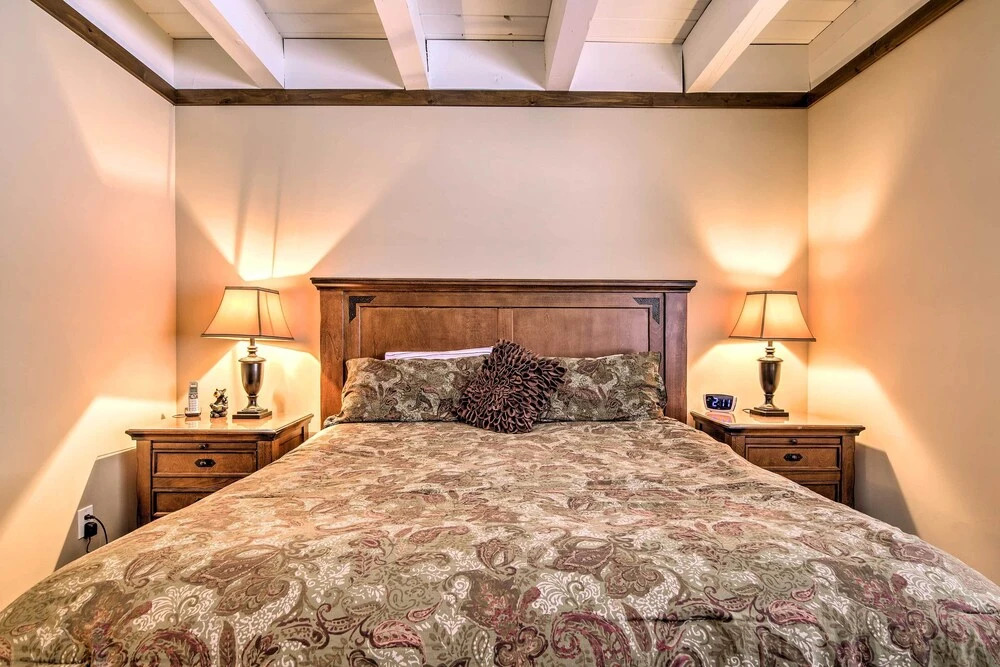 Private Deck & Community Pool: Incline Village Gem
